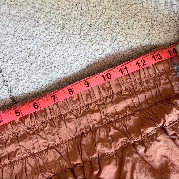 The Way Home Shorts Movement free people Yoga Running brushed apricot sz medium - Picture 13 of 13